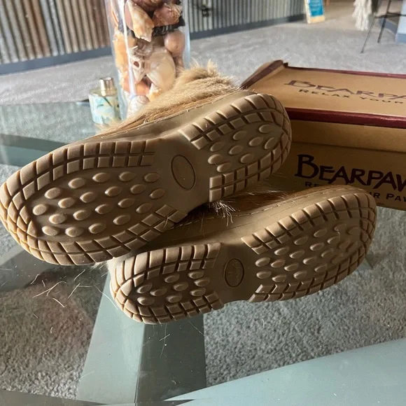 BearPaw Womens Boots Sz 8 KOLA Calf Sheep Skin Goat Fur Feathers Camel Mid-Calf - Picture 6 of 9